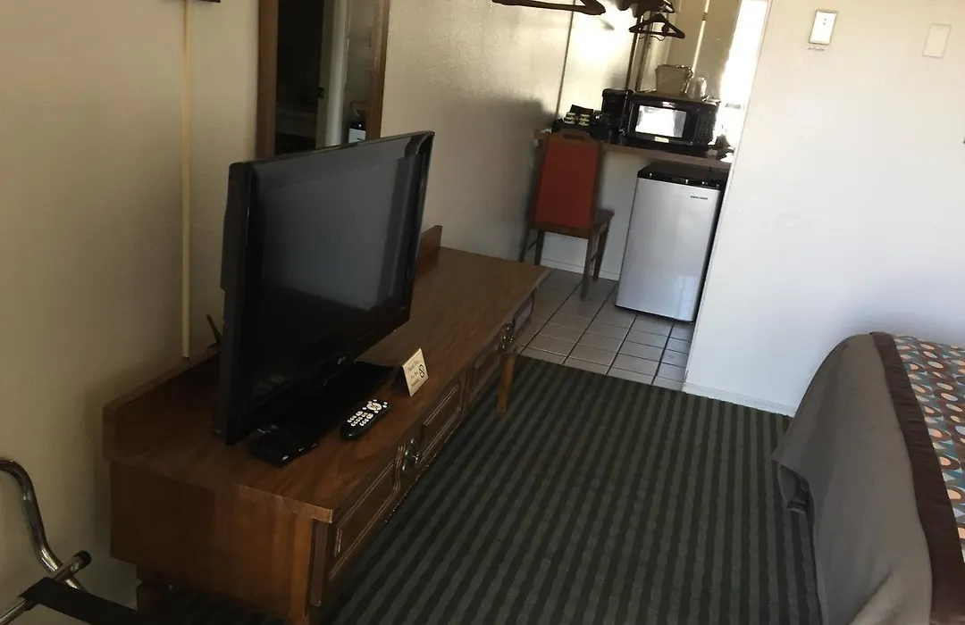 Sunrise Motel-1