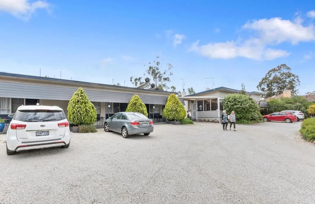 Wattle Grove Motel Maryborough-1