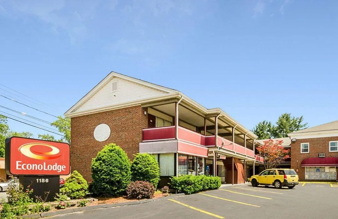 Econolodge Framingham-Boston-1