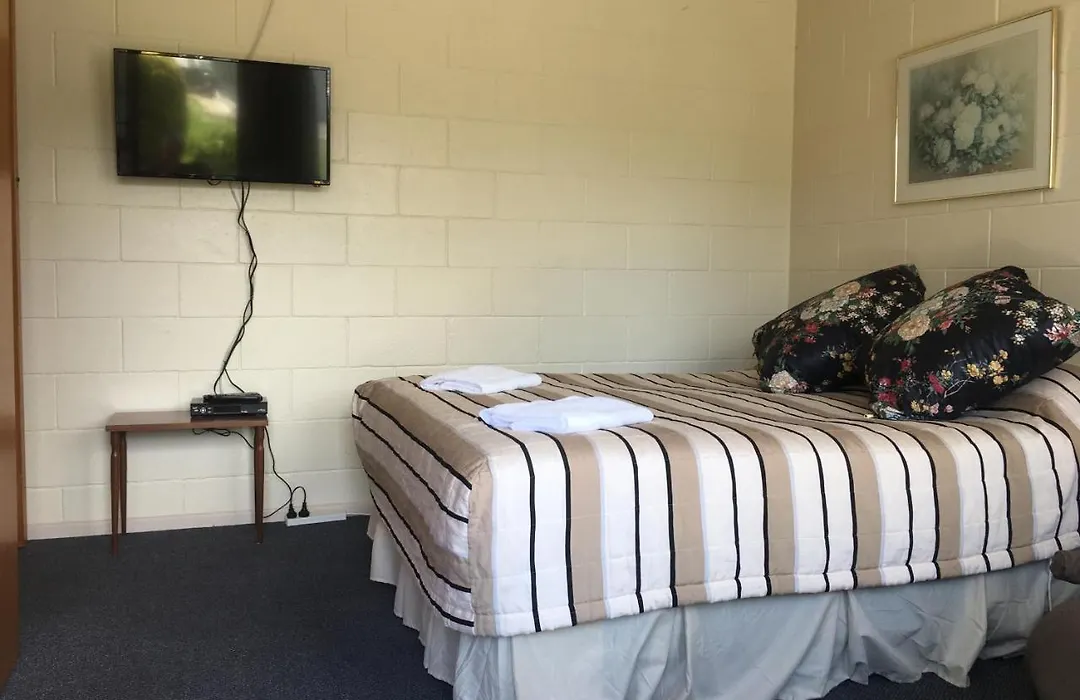 Alma Motel-1