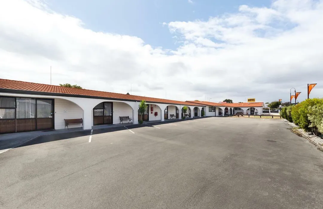 Manfeild Park Motel-1
