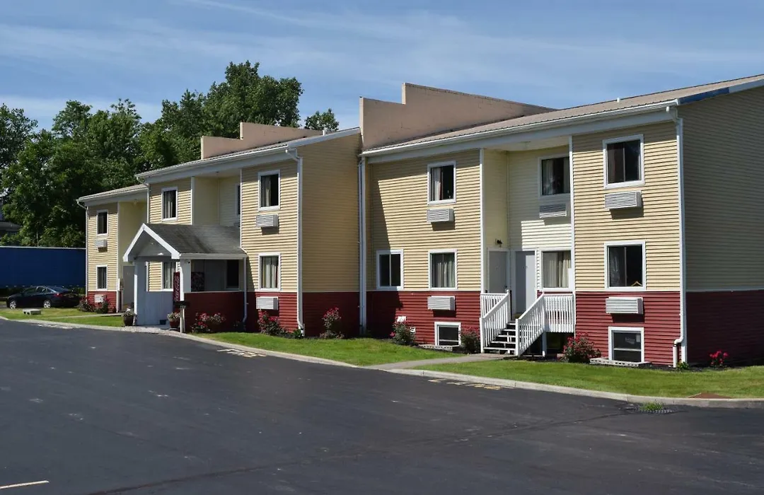 Budget Inn Ontario-1