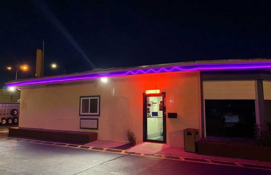 Western Holiday Motel-1