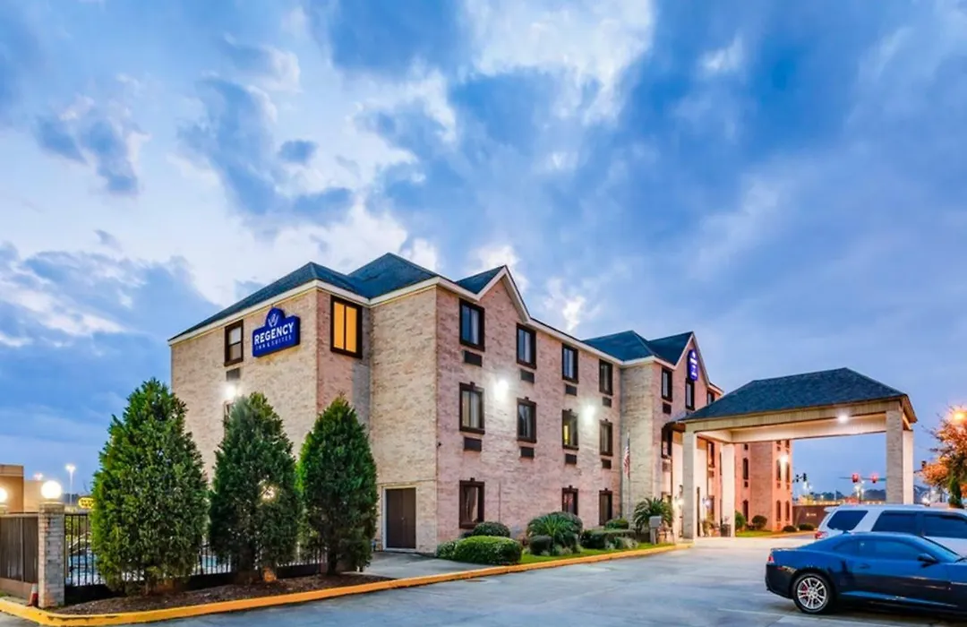 Best Western Plus D'Iberville-1