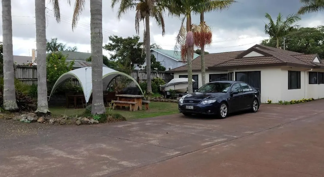 Cypress Court Motel-1