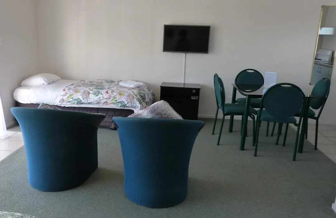 Blake Court Motel-1