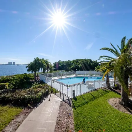 Red Roof Inn Ft. Myers-2