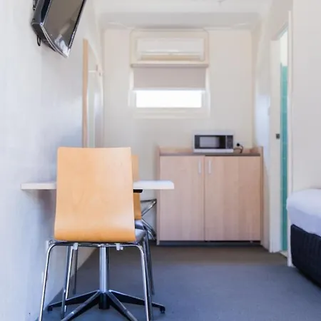 Kite Street Units - Contactless Check In-3