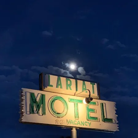Lariat Motel-3