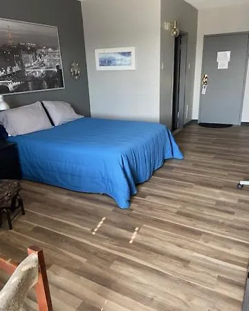 Motel Populaire-3
