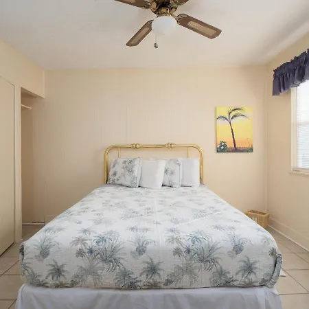 Sea Aire Oceanfront Inn-2