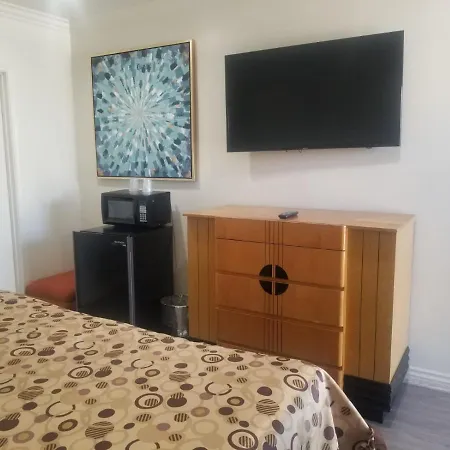 Palm Motel-2