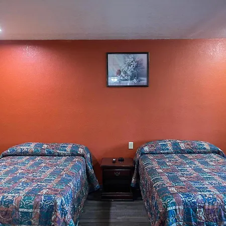 Kenwood Court Motel-2