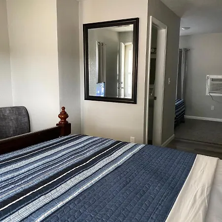 Rockwood Resort Motel-2