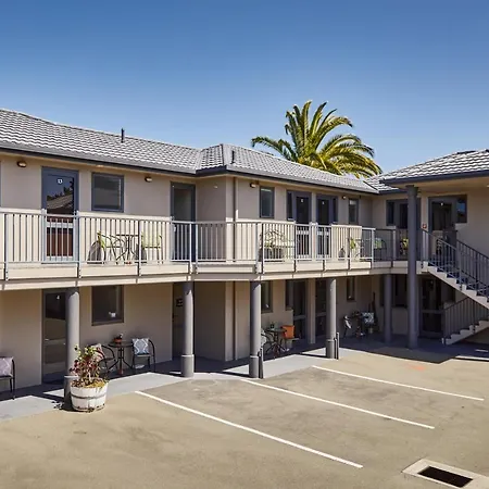 Blenheim Palms Motel-3