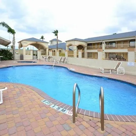 Americas Best Value Inn & Suites San Benito-3