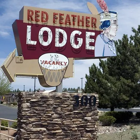 Red Feather Lodge/Hotel-3