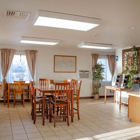 Haysville Express Inn-2