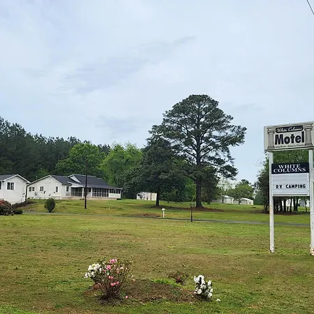 White Columns Motel-3