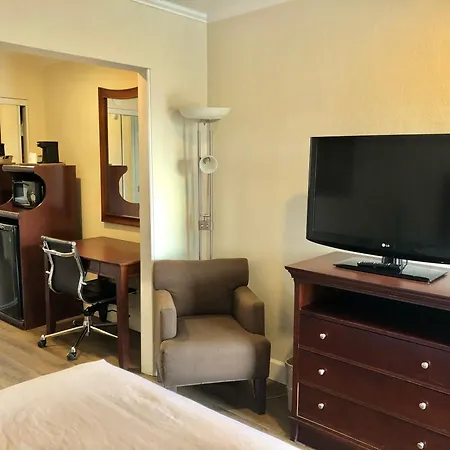 Blu Pacific Hotel-3