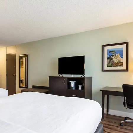 Red Lion Hotel Monterey-2