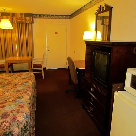 Eagle Inn Sumter-3