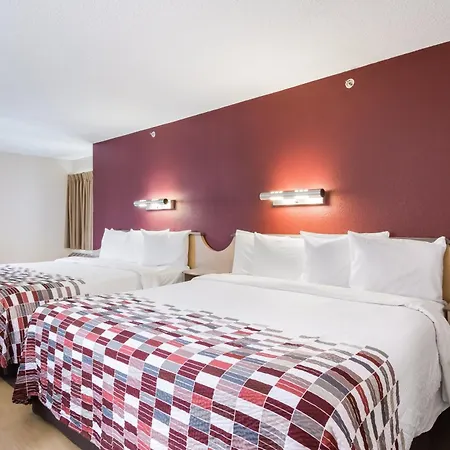 Red Roof Inn Laredo-2