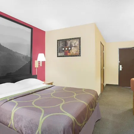 Super 8 By Wyndham Roanoke Va-2