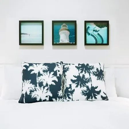 Hibiscus Motel-2