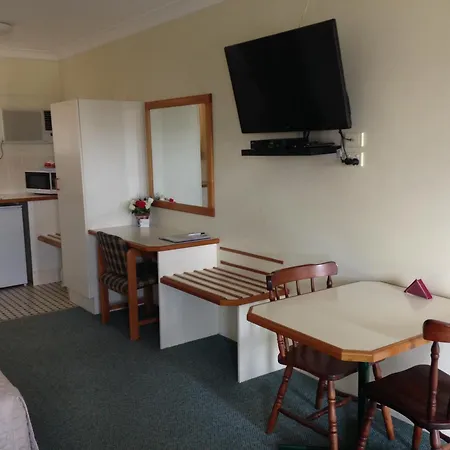 Country Rose Motel Warwick-2