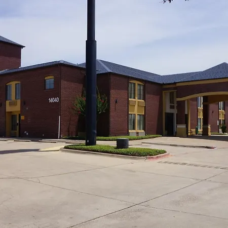 Super 8 By Wyndham Farmers Branch/North Dallas-3