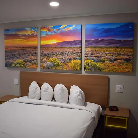 Days Inn By Wyndham San Antonio Alamo/Riverwalk-3