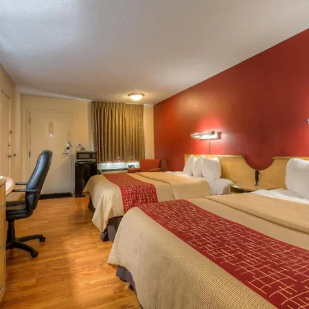Red Roof Inn Tulsa-3