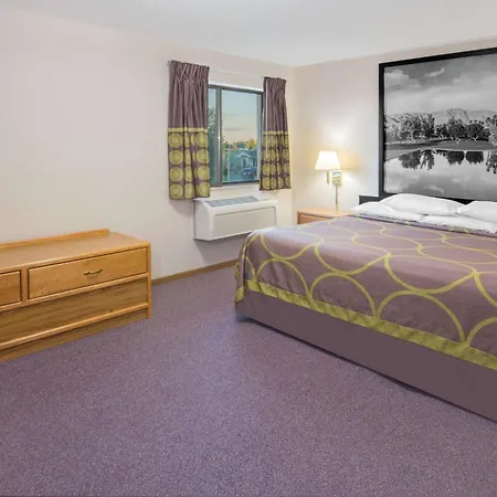 Super 8 By Wyndham Knoxville-3