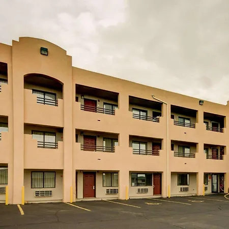 Econo Lodge Albuquerque East-2