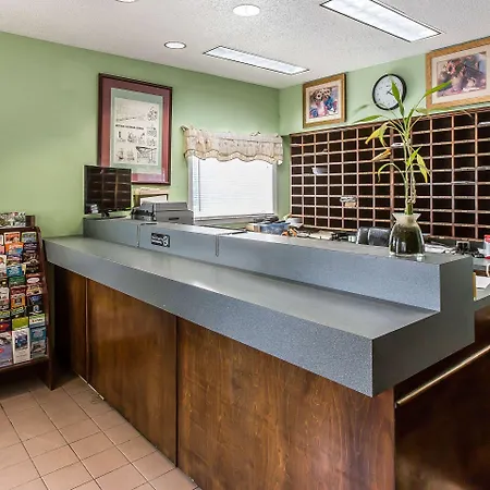 Suburban Extended Stay Abercorn-3