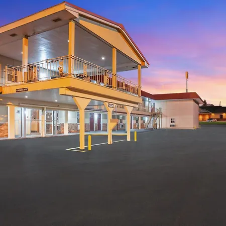American Inn&Suites-3