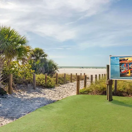 Super 8 By Wyndham Sarasota Near Siesta Key-2