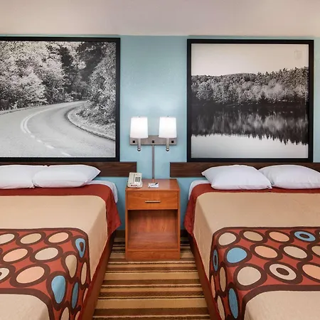 Super 8 By Wyndham Burlington Nc-2