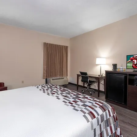 Red Roof Inn Prattville-3