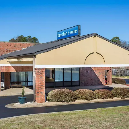 Days Inn & Suites By Wyndham Rocky Mount Golden East-2