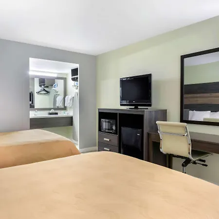 Quality Inn University North I-75-3