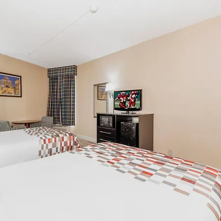 Red Roof Inn & Suites Macon-3