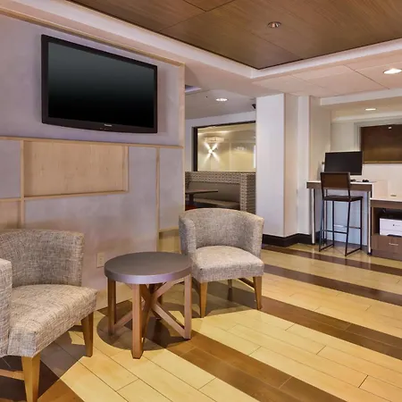 Holiday Inn Express - Waldorf By Ihg-3