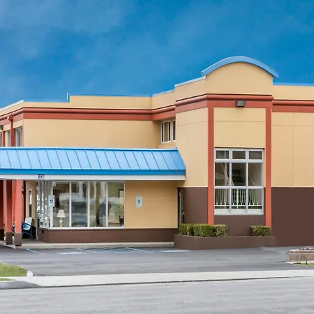 Days Inn By Wyndham Albany Suny-3