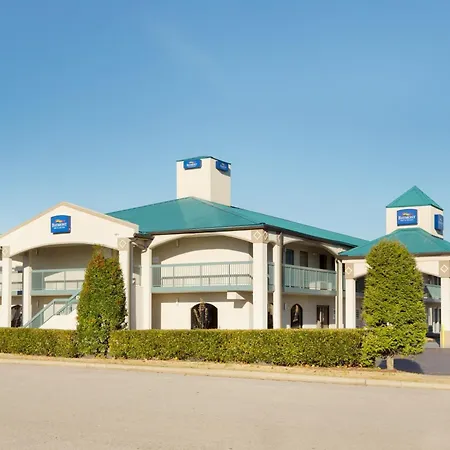 Baymont By Wyndham Gallatin-3