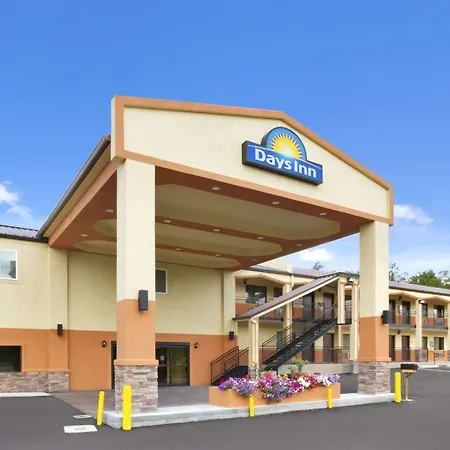 Days Inn By Wyndham Fultondale-2
