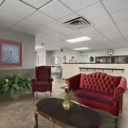 Howard Johnson By Wyndham Winter Haven Fl-2