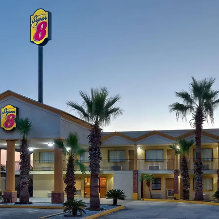 Super 8 By Wyndham Breaux Bridge-2