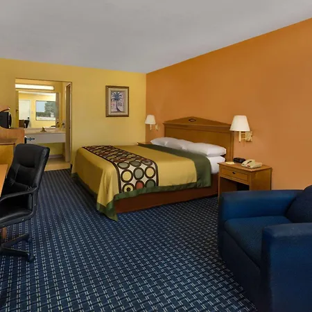 Super 8 By Wyndham Breaux Bridge-3